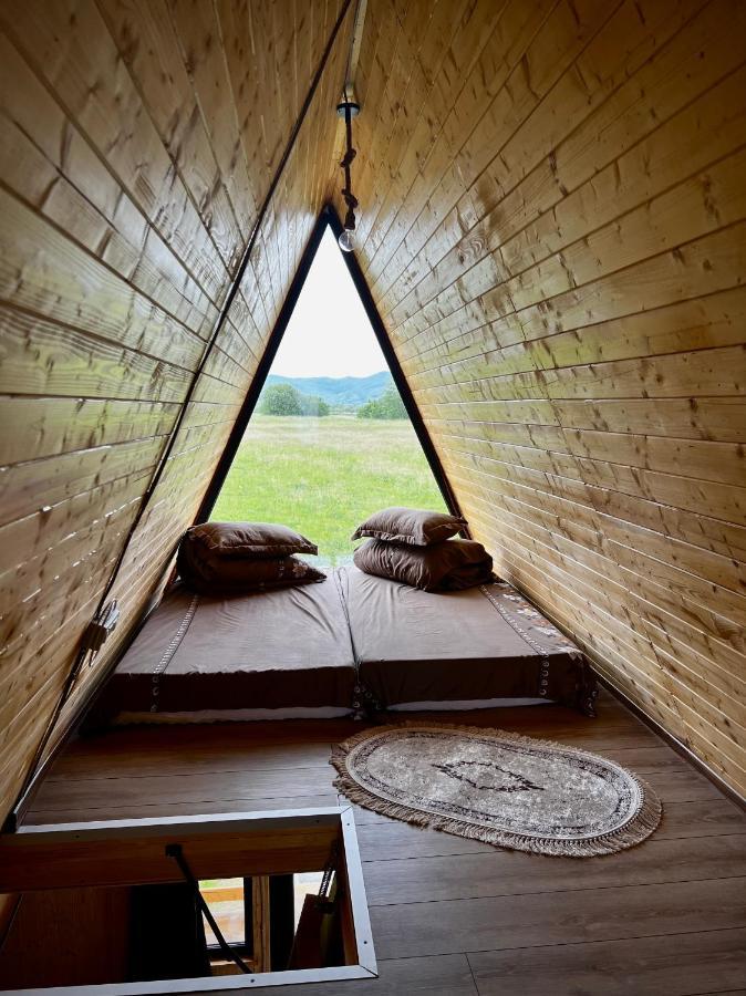 A-Frame Bucovina- Paradis Bucovinean Capu Cimpului Екстер'єр фото