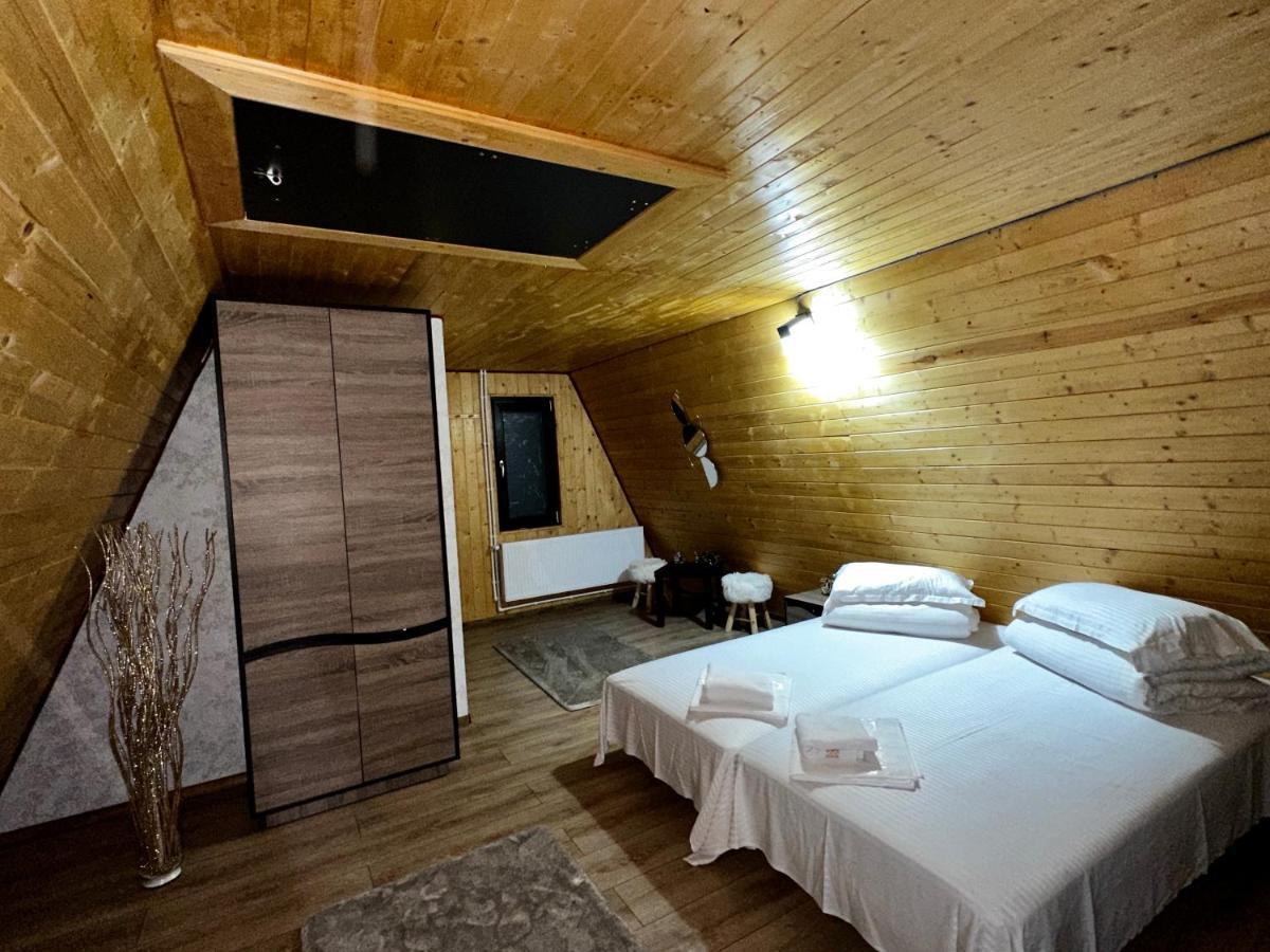 A-Frame Bucovina- Paradis Bucovinean Capu Cimpului Екстер'єр фото